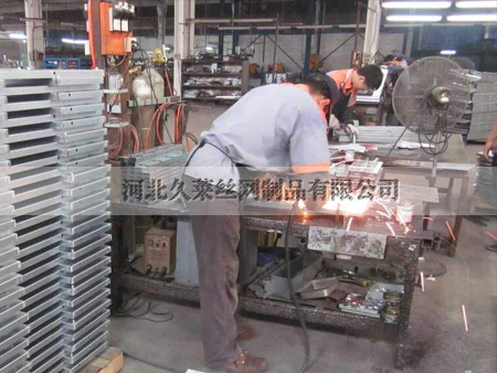 不銹鋼生產車間，不銹鋼深加工車間